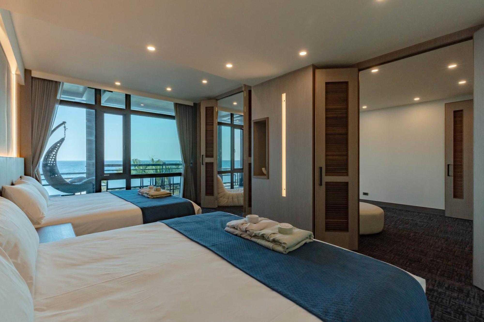 Seaview Villa Coastal Estate Yanliau Exterior photo