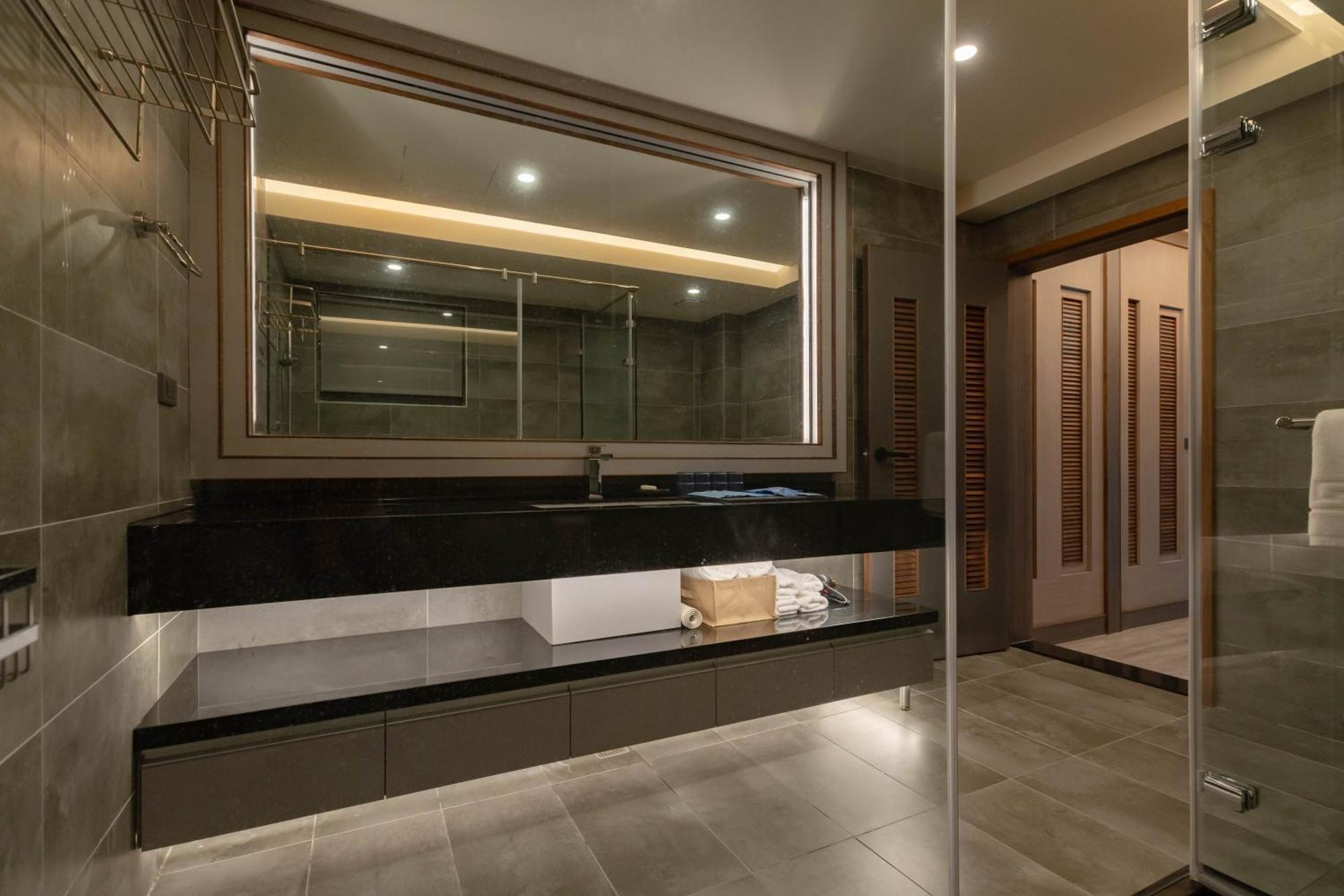 Seaview Villa Coastal Estate Yanliau Exterior photo