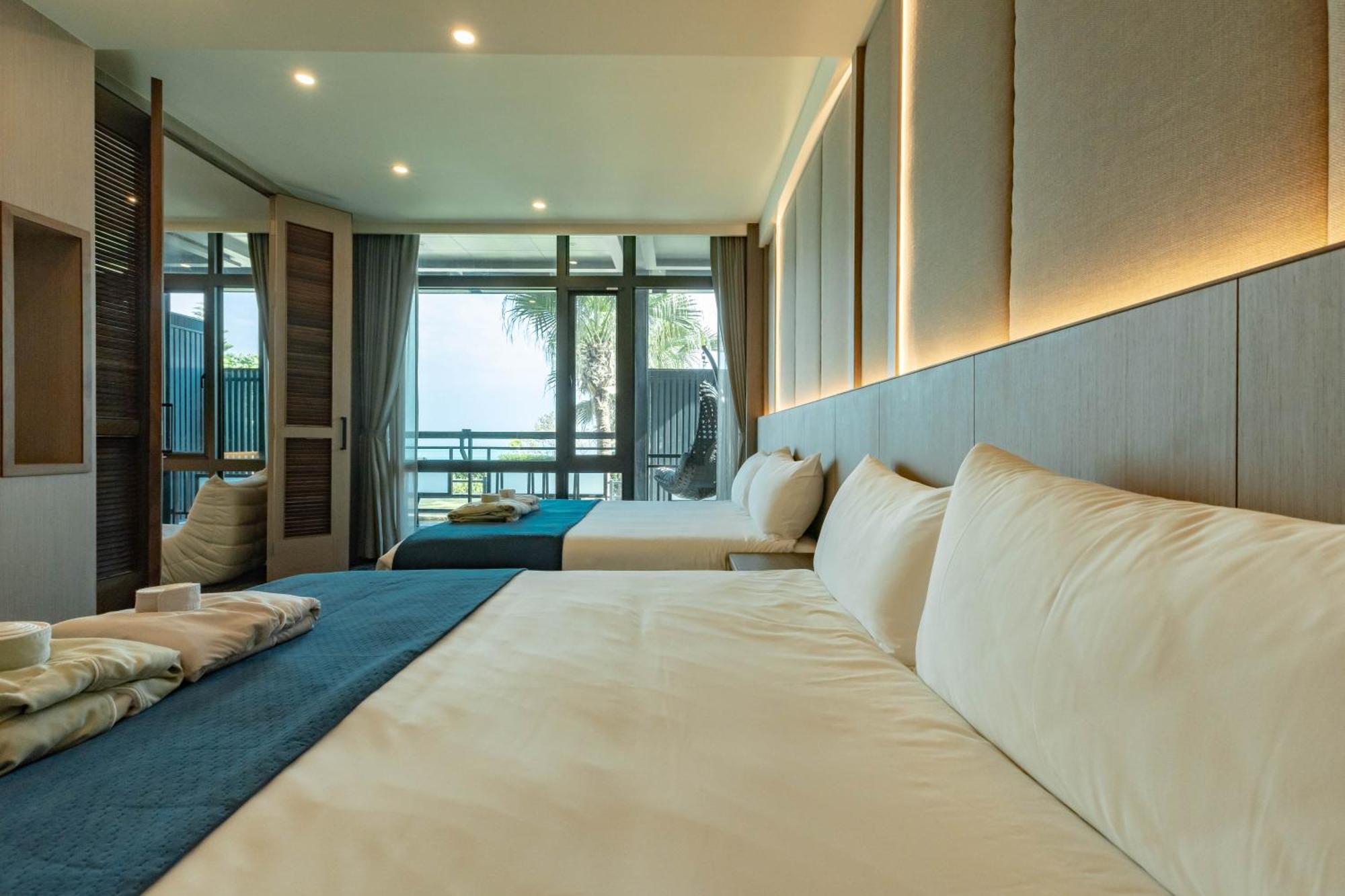 Seaview Villa Coastal Estate Yanliau Exterior photo